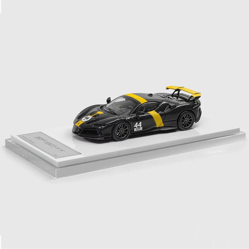 SF90 XX Stradale Le Mans – 1:64 Diorama Model