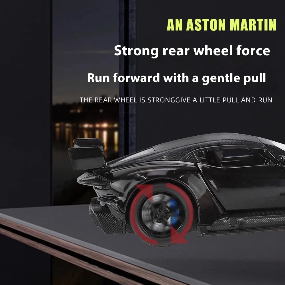 Aston Martin Vulcan – 1:32 Diecast Model