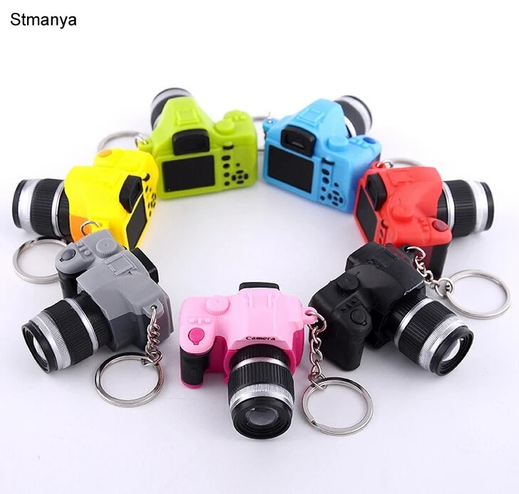 Mini SLR Camera Keychain with LED Flashlight – Colorful Metal Key Ring for Car Keys, Bags & Gifts